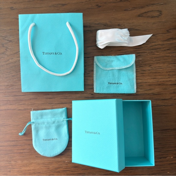 Tiffany & Co. Turquoise Packaging Set - Picture 2 of 6
